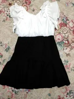 MERCURYDUO フリル付きワンピース Fサイズ