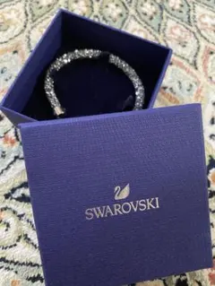 スワロフスキー　バングル