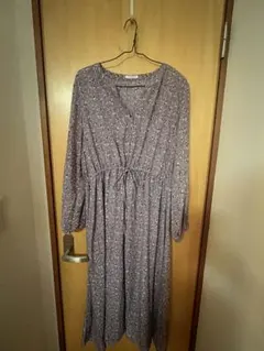 Honeys 紫色花柄長袖ロングワンピース　春夏