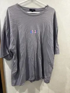 ヨルシカ 2枚 色違い バックプリント ウィメンズ Tシャツ グレー Lサイズのサムネイル