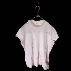 レース付きホワイトTシャツ Lサイズ　ナチュラルベーシック　レースシャツ　透け感のサムネイル