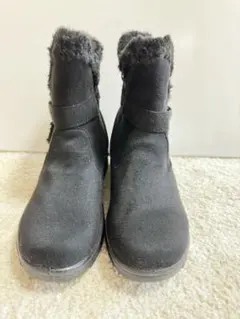 アンクルブーツ