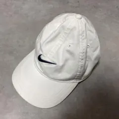Nike golf ホワイトキャップ ロゴ刺繍