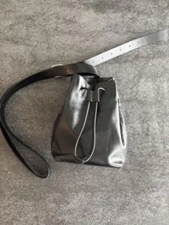 最終値下げです❗️JIL SANDER ブラック 巾着型ショルダーバッグ ジルサンダー Jil Sander バッグ ショルダーバッグ 巾着バッグ