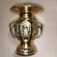 花瓶　 装飾的な金属製花瓶 　仏具