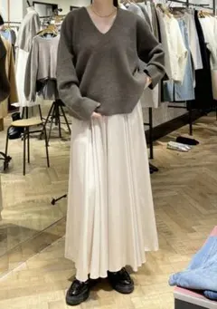 【新品未使用】Apart by ラメフレアスカート