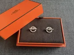 【新品未使用】HERMES エルメス シェーヌダンクル ピアス シルバー
