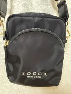 TOCCA ショルダーバッグ　黒　未使用のサムネイル