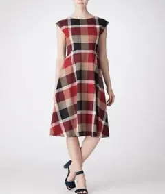 クリーニング済♡バーバリーブルーレーベル クレストブリッジ　膝丈ワンピース