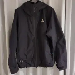 2026年最新】NIKE ACG マウンテンパーカー STORM-FITの人気アイテム