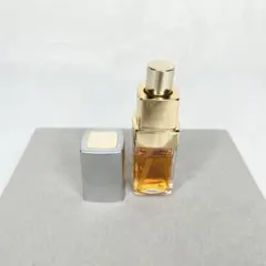 CHANEL シャネル N°19 - レフィラブル オードゥ トワレット 香水