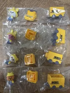 【新品未使用】SKZOO スクールバスフィギュア4点セット