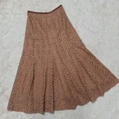 ロングフレアスカート