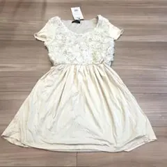 【新品】EGOIST ミニ ワンピースベージュ 半袖 ドレス 発表会 二次会