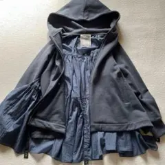 グレー パーカー