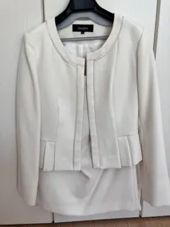 セレモニースーツ　セットアップオフホワイト