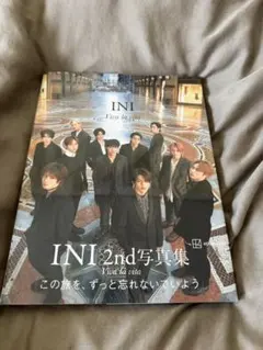 INI Viva la vita 通常盤　2nd写真集　新品未開封