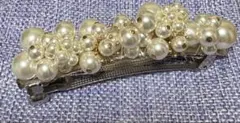 【美品】パール装飾のエレガントヘアクリップ