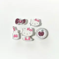 クロックス ジビッツ ハローキティ シルバー