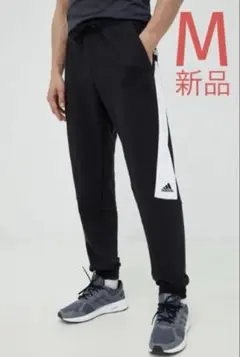 アディダス エンブロイダード　バッジオブスポーツ　スウェットジョガーパンツ