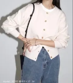 【新品同様】andme クルーネック 長袖 ニットカーディガン アイボリー