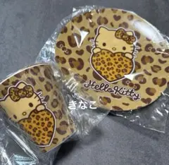 ♡様専用】ハローキティ アベイル ゼブラ柄 保存容器 2個セット - メルカリ