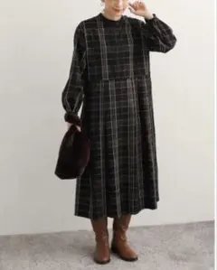 URBAN RESEARCH DOORS バンドカラー ワンピース