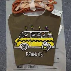 PEANUTS カーキ色 ショルダーバッグ
