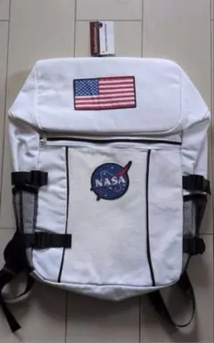 Item thumbnail for item 813b60d1-d7de-4e6e-b89a-dfbdfe4d669c