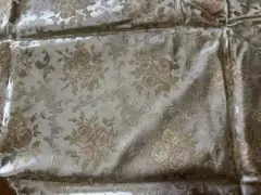 テーブルクロス　刺繍織