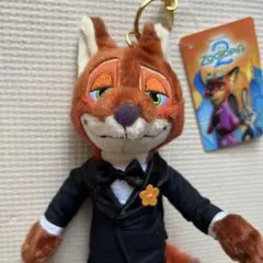 ディズニー　ズートピア2 ニックタキシードぬいぐるみキーチェーン　店舗限定品