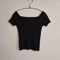 アナップ　リブ編みオフショルダー ブラックのサムネイル