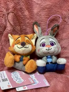 新品タグ付きズートピア むにゃすやマスコット ニック ジュディ 2種セットROU