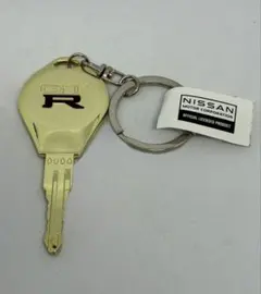 日産のレトロな鍵＆ なりきりGT-R(KPGC10）ダミー鍵、酷似している