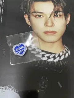 treasure アサヒ PULSE ON FC限定 カプセルトイ ピンバッジ