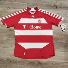 Bayern München adidas サッカーウェア 赤