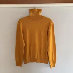 マスタード タートルネック ニット 長袖