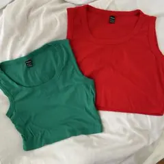 SHEIN ショート丈タンクトップ　二つセット