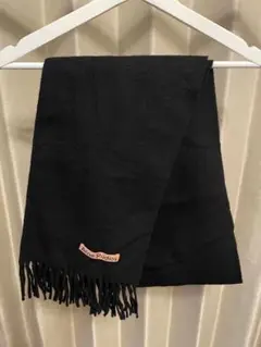 Acne Studios ブラック マフラー フリンジ付き