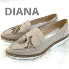 専用【極美品】　DIANA ダイアナ　タッセルローファー　レザー23cm ダイアナ DIANA タッセル付きローファー （白カーフ