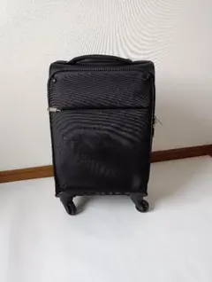 ソフトキャリーケース 四輪軽量