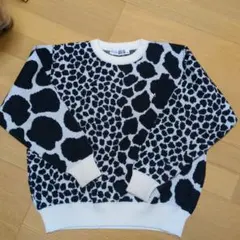 HINAE MORIO キッズ160サイズ　セーターのサムネイル