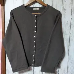 DECOY MORE ダークグレー カーディガン 4L スナップボタン