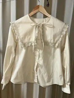 GU アイボリー レース付きシャツ M