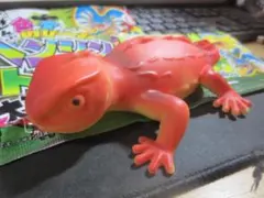ヘンシントカゲ大激突BOOK カメレオン　爬虫類　フィギュア