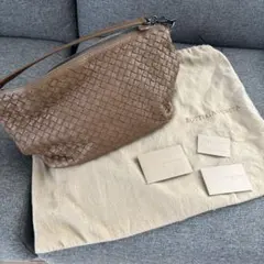BOTTEGA VENETA ブラウンレザー トートバッグのサムネイル