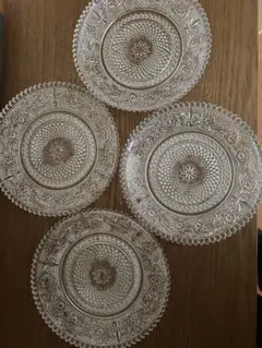 レトロ　ガラス製　小皿　4枚セット　コースター　プレート　 食器　昭和レトロ