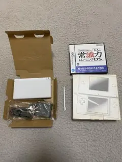 ニンテンドー　ds lite ソフト2本付き