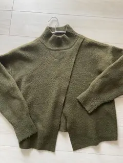 オリーブグリーン ニットセーター Fサイズ