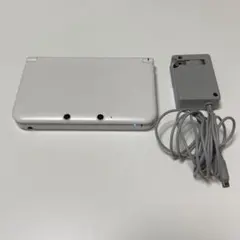 も*ん様 【美品】ニンテンドー 3DS LL 本体 ホワイト 白 タッチペン 充